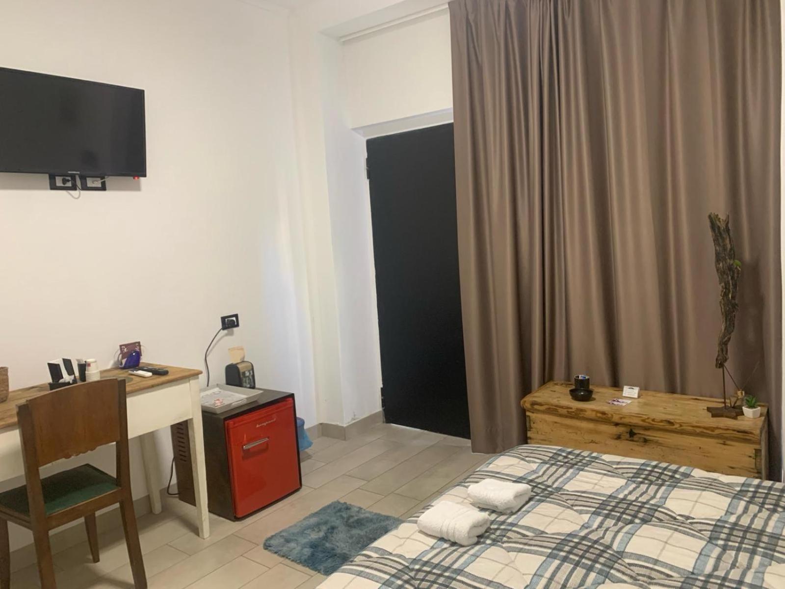 Ci Thorno Hotel Crosia Kültér fotó