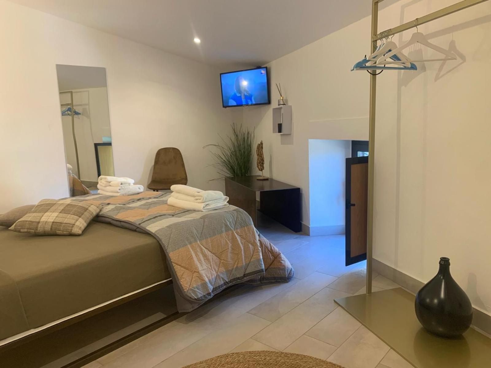 Ci Thorno Hotel Crosia Kültér fotó
